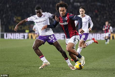 Man United Ae Preparing A Bid For Bologna Star Joshua Zirkzee Who Has