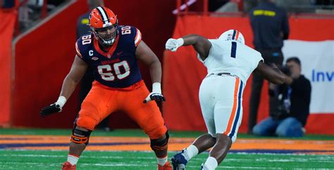 Matthew Bergeron And The Syracuse Offensive Line Focusing On