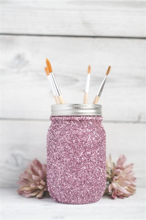 20 Gorgeous DIY Glitter Crafts - Sweet Money Bee