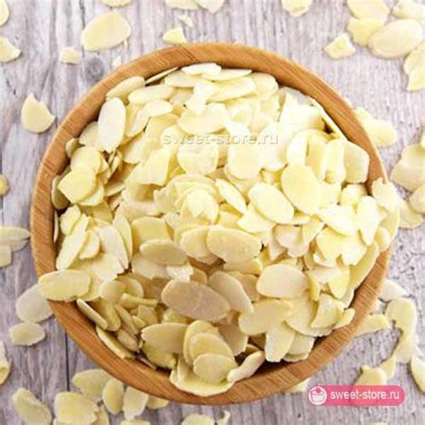 Миндальные лепестки, 50 гр по цене 86 руб. в магазине SWEET-STORE