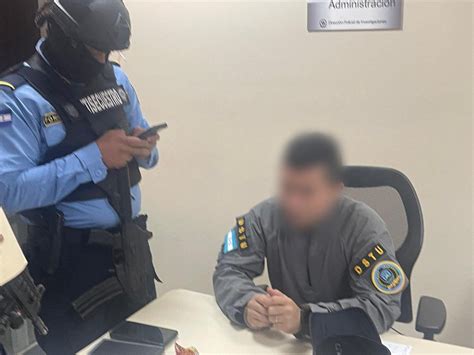 Capturan A Cinco Agentes De La Dipampco Acusados De Secuestro