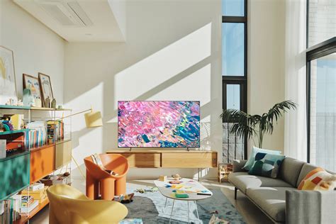 Best Buy: Samsung 43” Class Q60B QLED 4K Smart Tizen TV QN43Q60BAFXZA