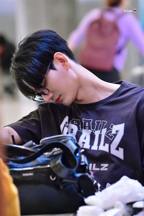 Pavelphoom Ideas Actors Singer Pit Babe