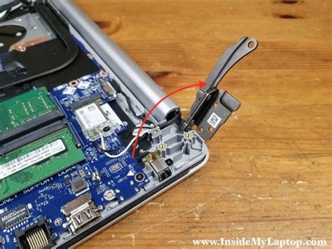 Taking apart Dell Inspiron 17 5770 5775 (model P35E) – Inside my laptop