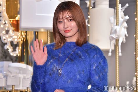 画像4107 吉川愛、misamoライブ2days参戦 “全身パープル”推し活ショットに「グッズの量がすごい」「ビジュ爆発」と反響