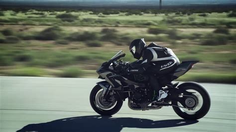 Kawasaki Ninja H2r Official Action Film Built Beyond Belief Vidéo Dailymotion