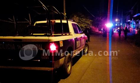 Meta Título Doble Homicidio En Uruapan Asesinan A Dos Hombres En