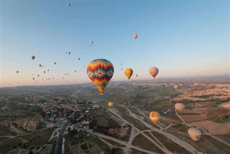 Survol de la Cappadoce en montgolfière infos tarifs options