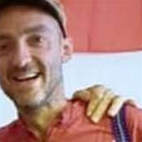 Il Volontario Bresciano Michele Colosio Ucciso A Colpi Di Pistola In