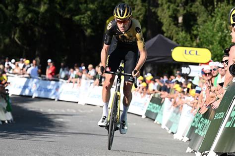 Tiesj Benoot Met Opgezwollen Oog Kritisch Op Bonificatieseconden In Mijn Ogen Niet Nodig Voor