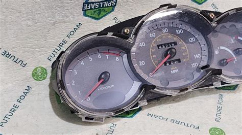 00 01 2000 2001 Hyundai Tiburon Speedometer Instrument Cluster OEM 117k