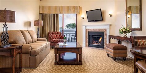 Boutique Hotel in Monterey | Victorian Inn Monterey, CA