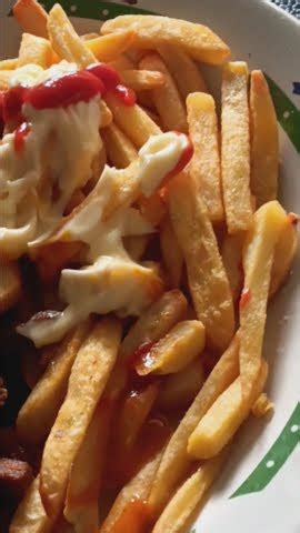 My Lovely LunchGir Os Fries Mayo Curry Sauce YouTube