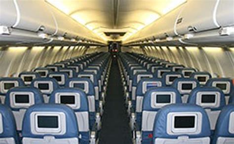 Boeing 737-500 Charter - Rental Cost and Hourly Rate