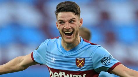 Declan Rice Will Soon Be West Ham Captain And Will Not Be Sold Cheap