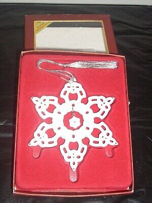 Lenox Annual Snow Fantasies Snowflake Ornament Original Box