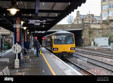 Huddersfield Train Station Hi Res Stock Photography And Images Alamy