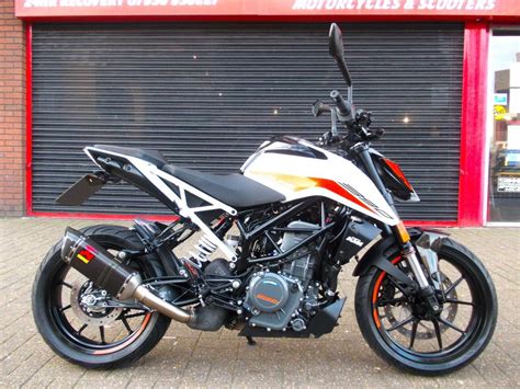 Used Ktm Duke Naked Euro In Barnet Hertfordshire Bikestrobe