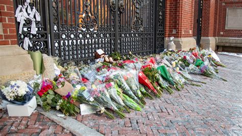 Critics are questioning the ethics of certain gofundme pages this month 12