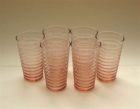 Pretty In Pink Vintage Ribbed Drinking Glasses Set Of