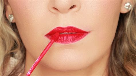 Trucco Per Principianti Rossetto Rosso Come Applicarlo Senza Sbavature