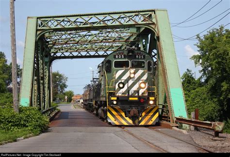 MHWA 805 Mohawk Adirondack Northern Railroad Alco C425 At Rome New