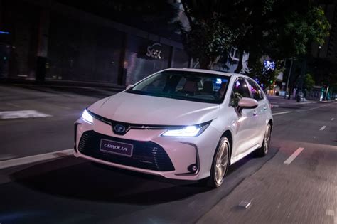 Novo Corolla Perde Aspecto Vov Mas Mais Pacato Que Rivais