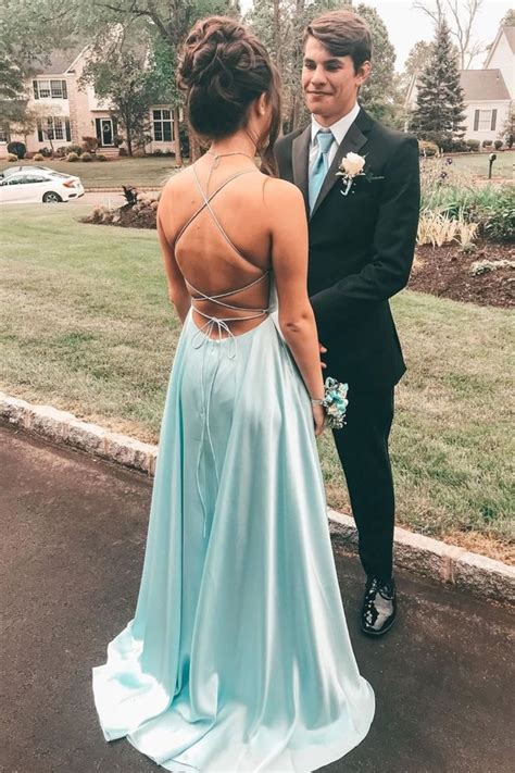 Prom Couples In Light Blue 1000 In 2020 Pretty Prom Dresses Prom