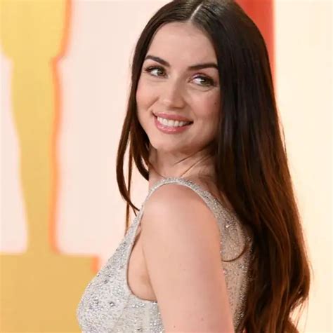 PREMIOS OSCAR 2023 El Look De Ana De Armas En Los Premios Oscar 2023