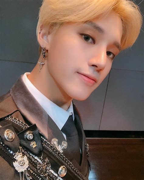 Ateez Wooyoung Instagram Update Woo Young Jung Woo Young Earrings