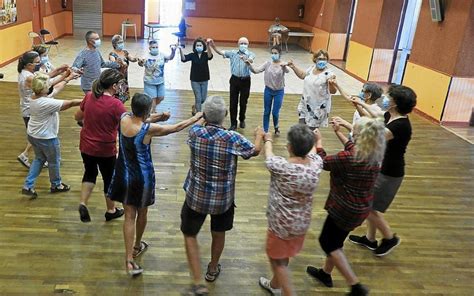 Trégastel linitiation aux danses bretonnes et irlandaises séduit