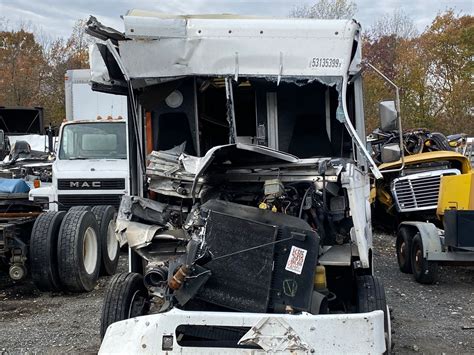 Salvage 2013 Freightliner Mt45 Chassis Truck Delivery For Parts Elkton Maryland United