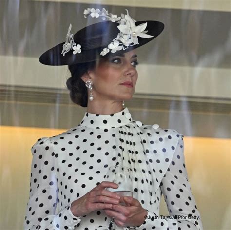 The Duchess Of Cambridge Chose A Cream And Brown Polka Dot Dress By