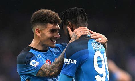 Il Napoli Non Si Ferma All Inter Frenata Champions Per Inzaghi