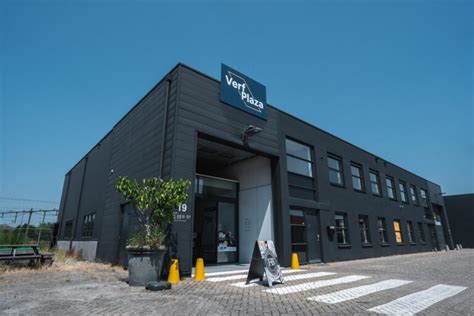 Nude Verfkleuren Bekijk Ze Online