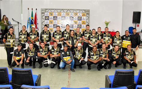 Prefeitura de Maricá apresenta novos agentes de trânsito Prefeitura