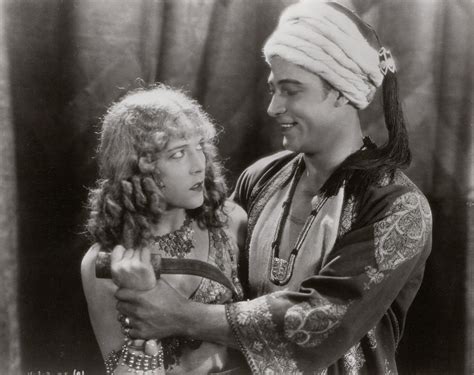 Rudolph Valentino sex symbol des années 1920 2Tout2Rien
