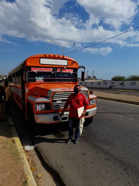 Zulia Medio Mill N De Bol Vares Cobrar N Los Transportistas Por El