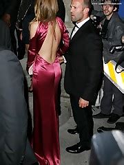 Real Amateur Public Candid Upskirt Picture Sex Gallery Celebrity Oops Pics Of Hot Upskirts