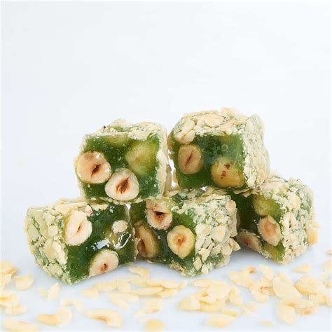 Hazelnut Coated Apple Flavored Turkish Delight