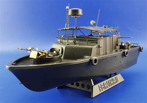 Tamiya Macheta Navomodele PBR 31Mk II US Navy Patrol Boat River Pibber