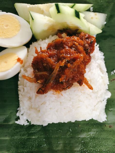 Spicy Anchovies Sambal Ikan Bilis Recipe Delishably