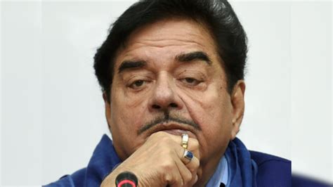 Shatrughan Sinha To Attend Mamata Banerjees Opposition Rally As