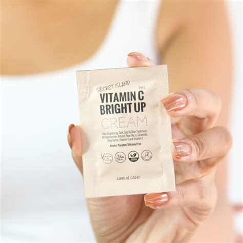 SECRET ISLAND Vitamin C Bright Up Cream 2 5G Secret Island