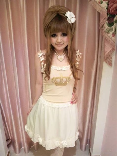 Gyaru Fashion Girly Fashion Hime Gyaru Photo Dump Gal Personal Style Archive Aesthetics