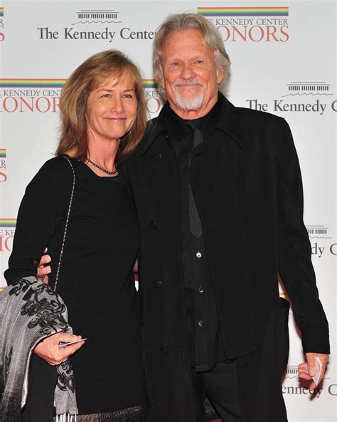 Who Is Kris Kristofferson's Wife? Meet Third Spouse Lisa Meyers