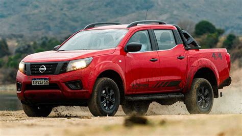 Lanzamiento Nissan Frontier X Gear