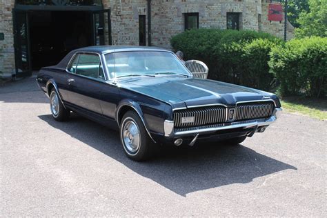 1967 Mercury Cougar - Information and photos - MOMENTcar