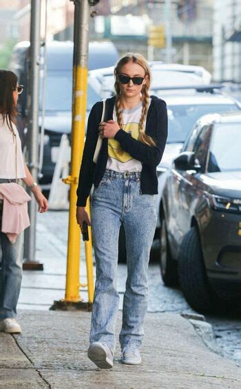 Non Nude Sophie Turner Sexysophieturner Sophiet Nude OnlyFans Page 2 The Fappening Plus