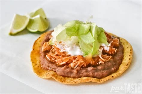 Tostadas De Frijoles